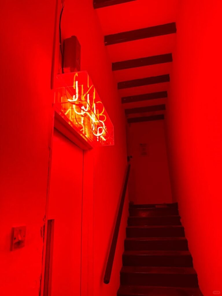 【 新加坡酒吧 】