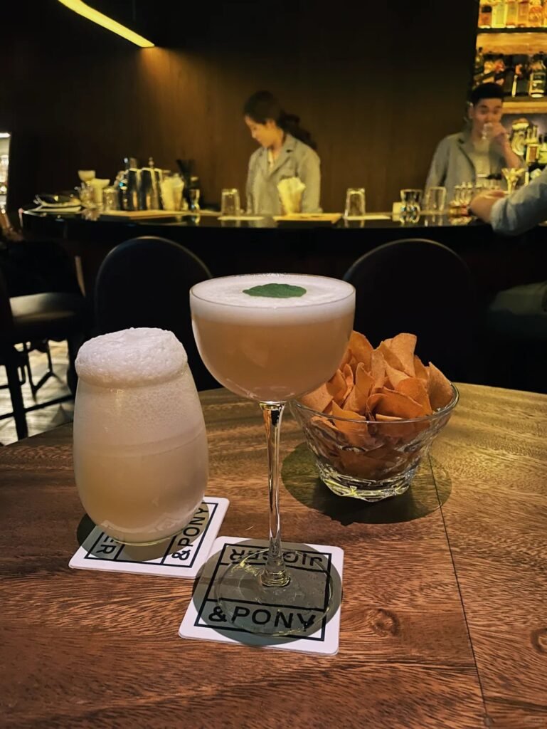 【 新加坡酒吧 】