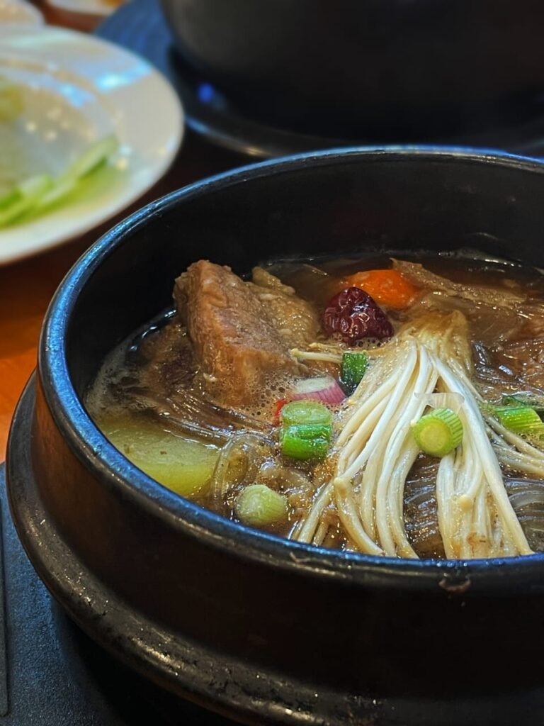 Gurney Paragon美食