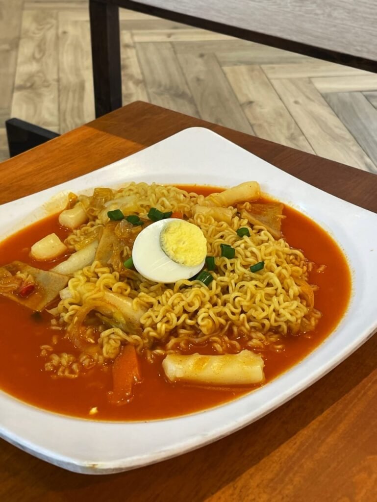 Gurney Paragon美食