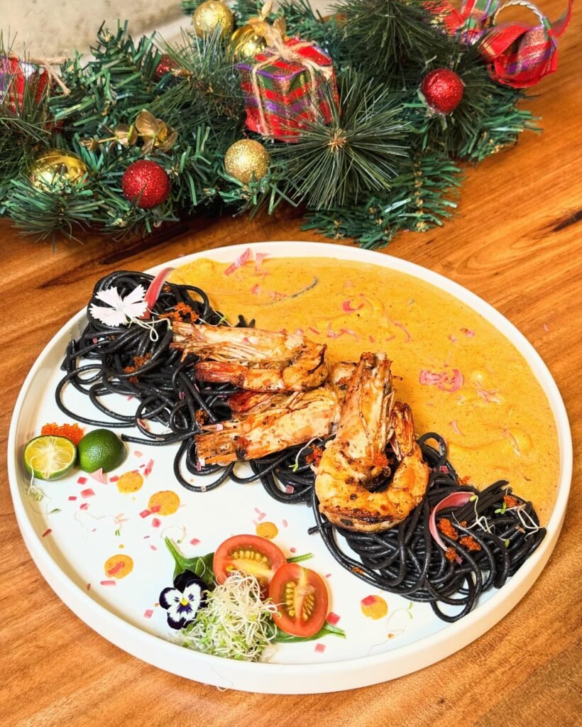 槟城2025圣诞节餐厅：精致美食与无与伦比的节日装饰，共享与家人朋友的圣诞欢乐！